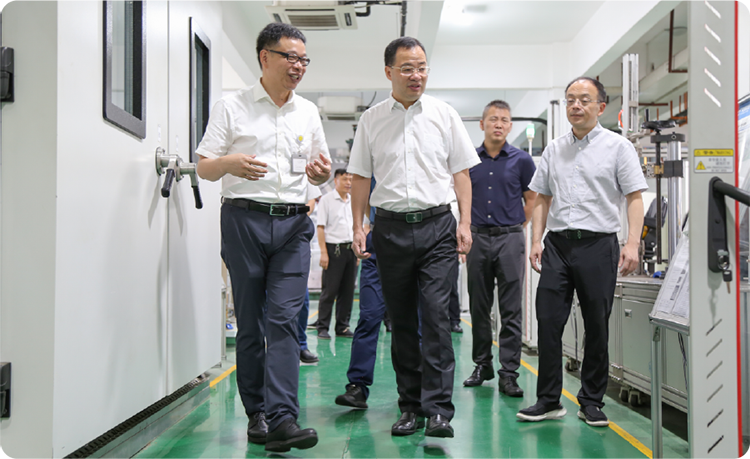 1693188870932512.png 0822-03.png